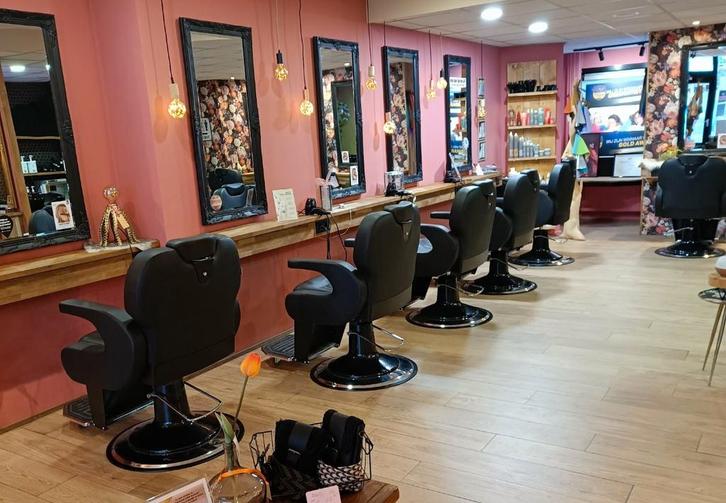 1 Prachtige Barber Stoel, Huis en Inrichting, Stoelen, Ophalen