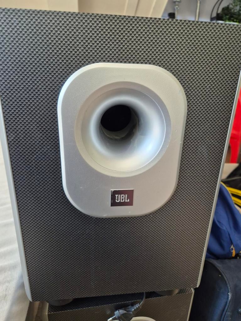 JBL Subwoofer SUB200/230 - Krachtige Bas voor Thuisbioscoop, Ophalen, Gebruikt, 120 watt of meer, Subwoofer
