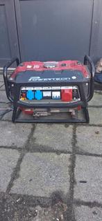 Powertech PT8500W benzinegenerator, Doe-het-zelf en Verbouw, Ophalen, Minder dan 5 kVA, Benzine