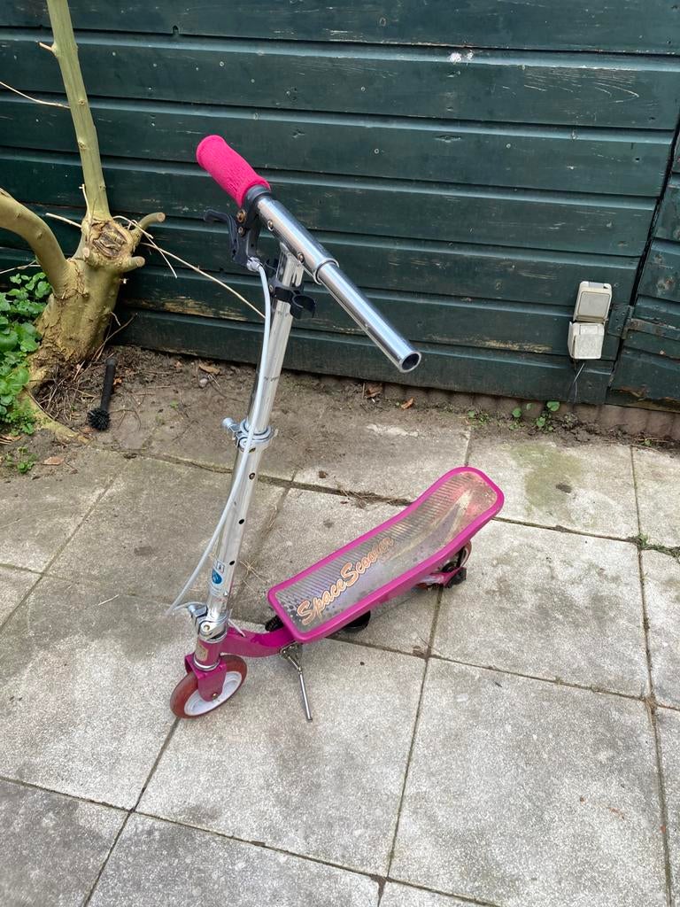 Spacescooter junior vanaf ongeveer 4 jaar, Fietsen en Brommers, Ophalen, Gebruikt