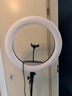 Ringlamp met statief en afstandsbediening, Ophalen, Zo goed als nieuw, Lamp of Flitsset