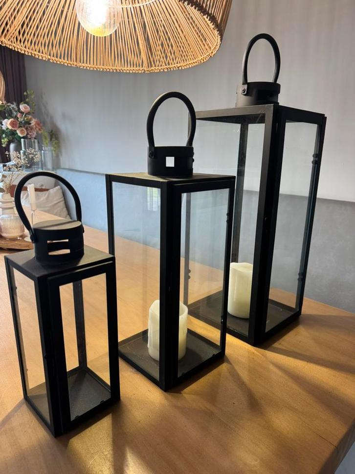 3 windlichten / lantaarns zwart, Huis en Inrichting, Woonaccessoires | Zuilen en Pilaren, Zo goed als nieuw, Ophalen