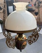 Antieke olielamp / hanglamp met melkglas kap, Ophalen of Verzenden