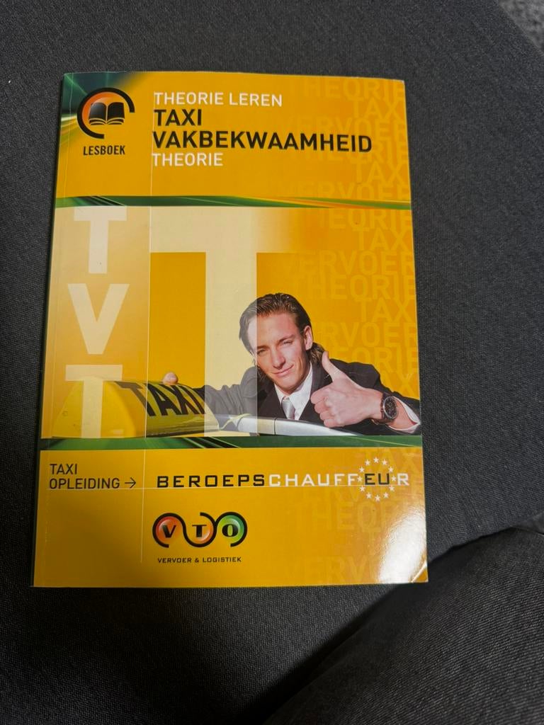 Theorie Leren Taxi Vakbekwaamheid Theorie, Ophalen of Verzenden, Zo goed als nieuw, Overige niveaus, Nederlands