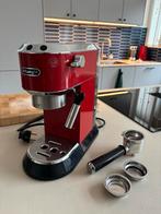 DeLonghi piston koffiemachine met ingebouwde melkopschuimer, Ophalen, Espresso apparaat, Gemalen koffie, Zo goed als nieuw