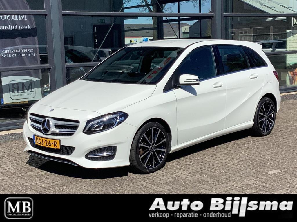 Mercedes B-klasse 180 Ambition, led verlichting, parkeersens, Auto's, Mercedes-Benz, Voorwielaandrijving, Gebruikt, 4 cilinders