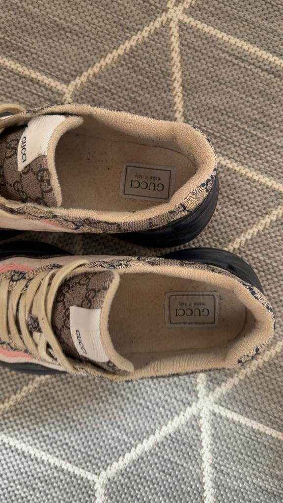 Gucci Rhyton sneakers, Ophalen, Overige kleuren, Sneakers of Gympen, Zo goed als nieuw