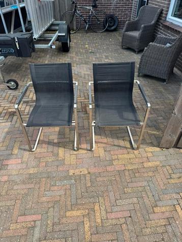 Tuinstoelen rvs beschikbaar voor biedingen
