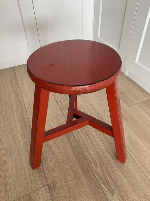 Vintage ossenbloed rood chinees houten krukje, Huis en Inrichting, Krukjes, Hout, Ophalen