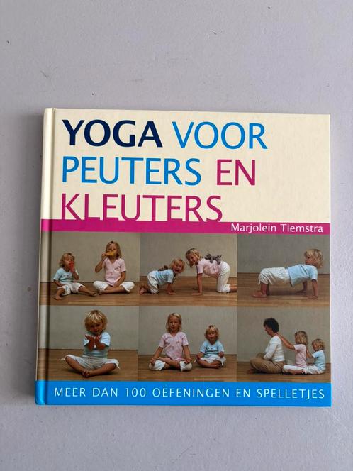Nog in nette staat boek Yoga voor peuters en kleuters, Boeken, Esoterie en Spiritualiteit, Gelezen, Instructieboek, Meditatie of Yoga