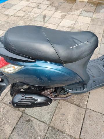 La Souris scooter  beschikbaar voor biedingen