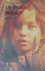 Boek Roman: De brute bruiloft; door Yann Queffélec, ZGAN., Ophalen, Europa overig, Zo goed als nieuw, Dan Brown