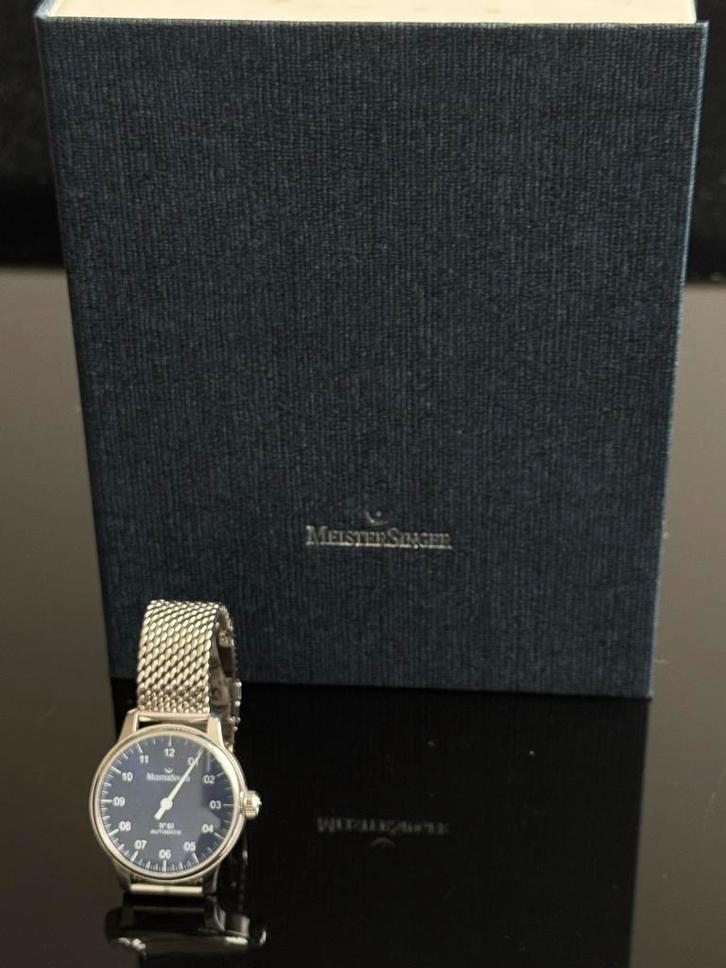 Meistersinger N.03 AM908-MIL20 €2275 Nieuwprijs, Sieraden, Tassen en Uiterlijk, Horloges | Heren, Zo goed als nieuw, Polshorloge