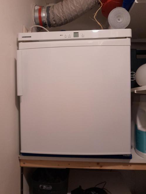 Liebherr diepvries, laag model, Huis en Inrichting, Keuken | Keukenelementen, Zo goed als nieuw, Minder dan 100 cm, 50 tot 100 cm