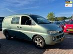 Hyundai H 200 2.5 CRDi Luxe lang DC 5 ZITS/AIRCO, Auto's, Bestelauto's, Gebruikt, 700 kg, Bedrijf, Grijs