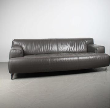 1x Leolux Oscar Bank 3 Zits (210cm) Grijs – Leer beschikbaar voor biedingen