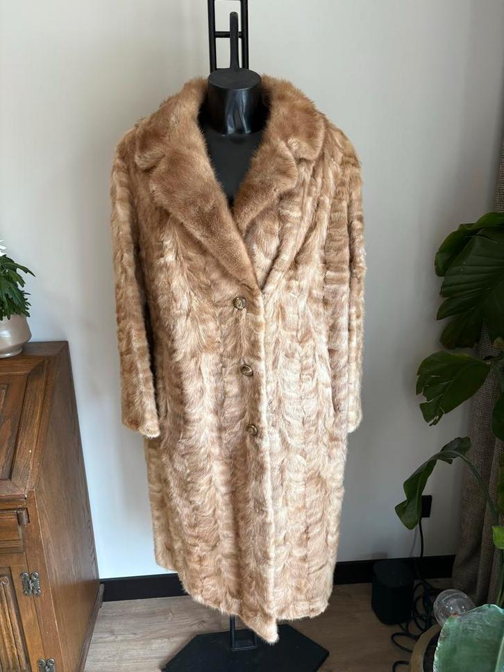 Vintage nerts bontjas Hofleverancier ch. chiotakis Utrecht, Kleding | Dames, Jassen | Winter, Gedragen, Maat 38/40 (M), Bruin