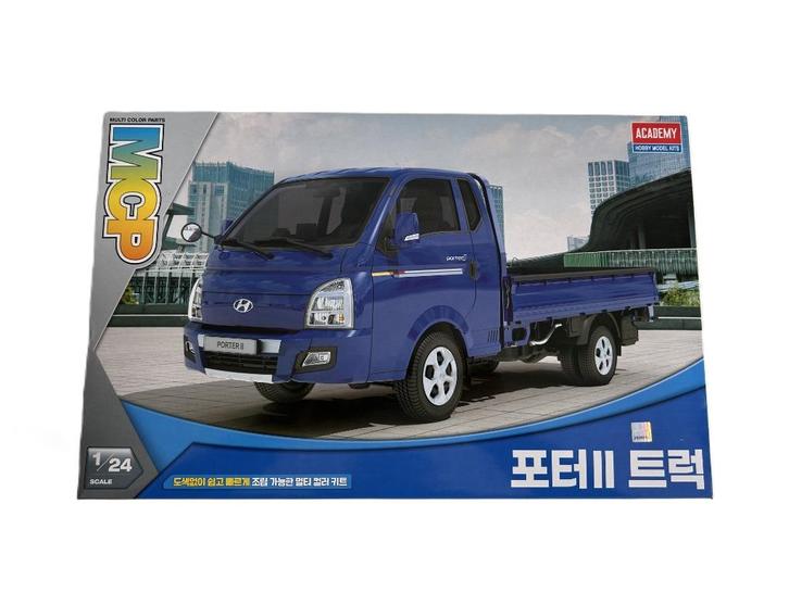 Academy 1/24 PORTER Cargo Truck nieuw, Hobby en Vrije tijd, Modelbouw | Auto's en Voertuigen, Nieuw, Truck, Groter dan 1:32, Overige merken