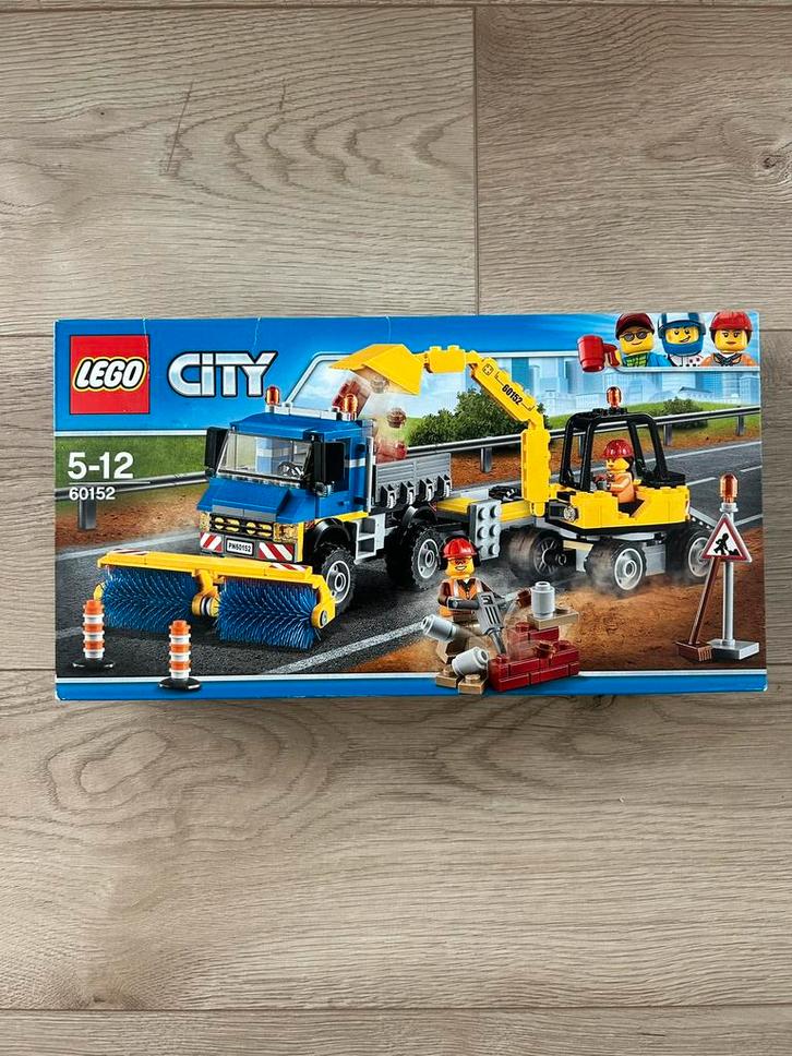 Lego 60152 - Lego City Veeg- en Graafmachine - *NIEUW*, Kinderen en Baby's, Speelgoed | Duplo en Lego, Nieuw, Lego, Complete set