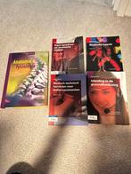 Boeken voor opleiding doktersassistente, Ophalen of Verzenden, Zo goed als nieuw