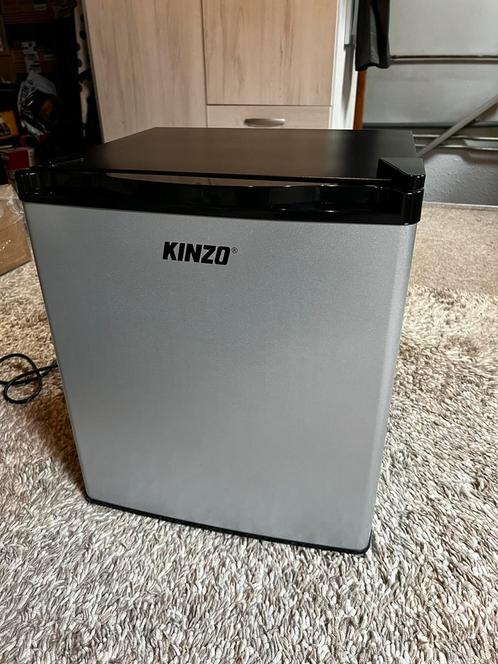 Kinzo Mini koelkast / camping koelkast / Minibar / camper, Witgoed en Apparatuur, Koelkasten en IJskasten, Gebruikt, Zonder vriesvak
