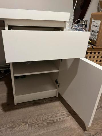 Witte Malm bureau IKEA 140x73 cm - Gebruikt - afbeelding 2