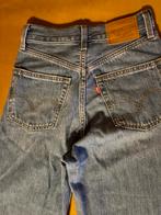 Dames Levi’s, Blauw, W32 (confectie 46) of kleiner, Ophalen of Verzenden, Gedragen