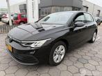 Volkswagen Golf 1.0 eTSI Life Business (bj 2024, automaat), Auto diversen, Schadeauto's, Automaat, Volkswagen, Zwart, Stationwagon