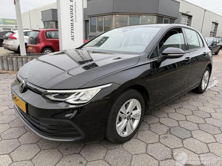 Volkswagen Golf 1.0 eTSI Life Business (bj 2024, automaat), Auto diversen, Schadeauto's, Volkswagen, Automaat, Hybride Elektrisch/Benzine