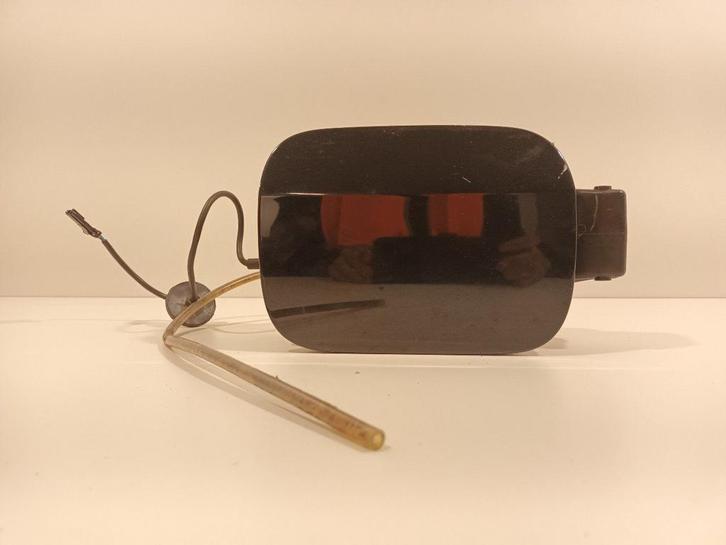 Tank klep Volkswagen Jetta, Auto-onderdelen, Carrosserie en Plaatwerk, Deur, Volkswagen, Gebruikt, Herkomst onderdeel bekend, 12 maanden garantie