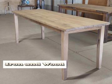 Maatwerk tafel van oud eiken wagonplanken / wagondelen beschikbaar voor biedingen