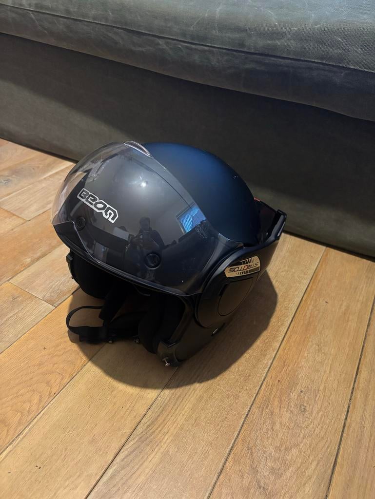 Beon Systeemhelm Maat L - Zo goed als nieuw, Fietsen en Brommers, Brommerhelmen, Ophalen of Verzenden, Zo goed als nieuw, Large