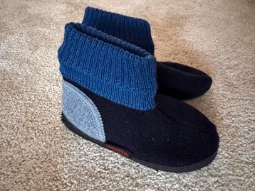 Giesswein Sloffen maat 33 beschikbaar voor biedingen