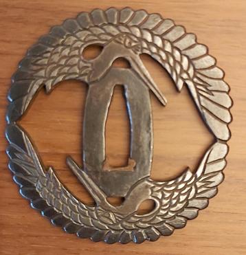 Tsuba voor katana of wakizashi beschikbaar voor biedingen
