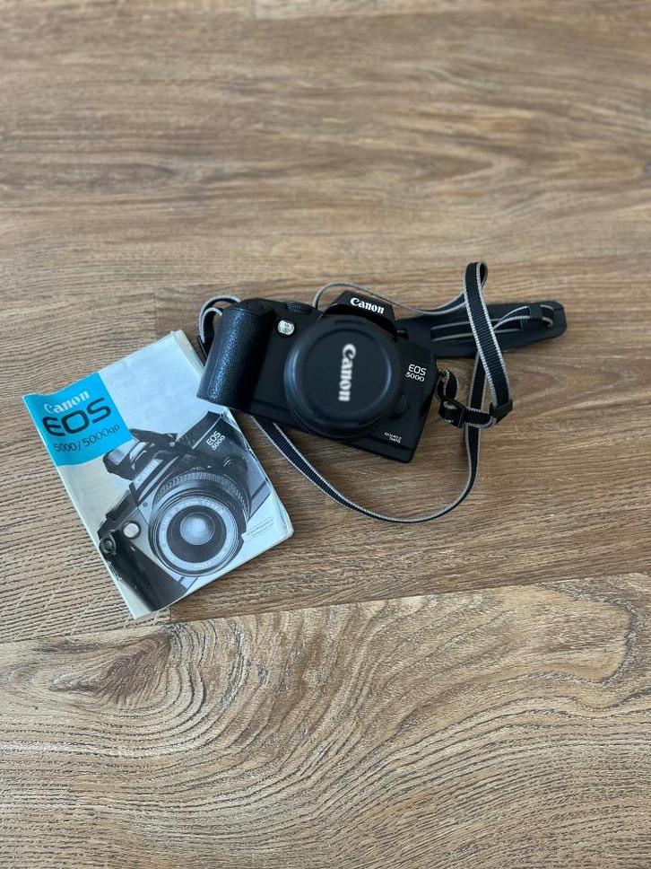 Fototoestel CANON spiegelreflex ANALOOG, Audio, Tv en Foto, Fotocamera's Analoog, Zo goed als nieuw, Spiegelreflex, Canon, Ophalen of Verzenden