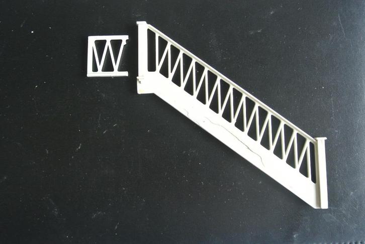 Voor Scalextric GROTE controle toren, Baluster trap + hekje, Kinderen en Baby's, Speelgoed | Racebanen, Gebruikt, Elektrisch, Overige merken