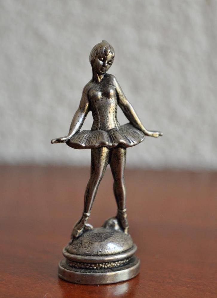 Vintage Miniatuur Beeldje Ballerina Ballet Danseres 5-6 cm, Verzamelen, Beelden en Beeldjes, Gebruikt, Mens, Ophalen of Verzenden