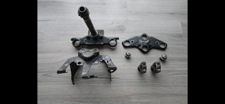 Honda NS1 kroonplaat kroonstuk/pen, dopmoeren licht beugel, Fietsen en Brommers, Brommeronderdelen | Algemeen, Gebruikt, Ophalen of Verzenden