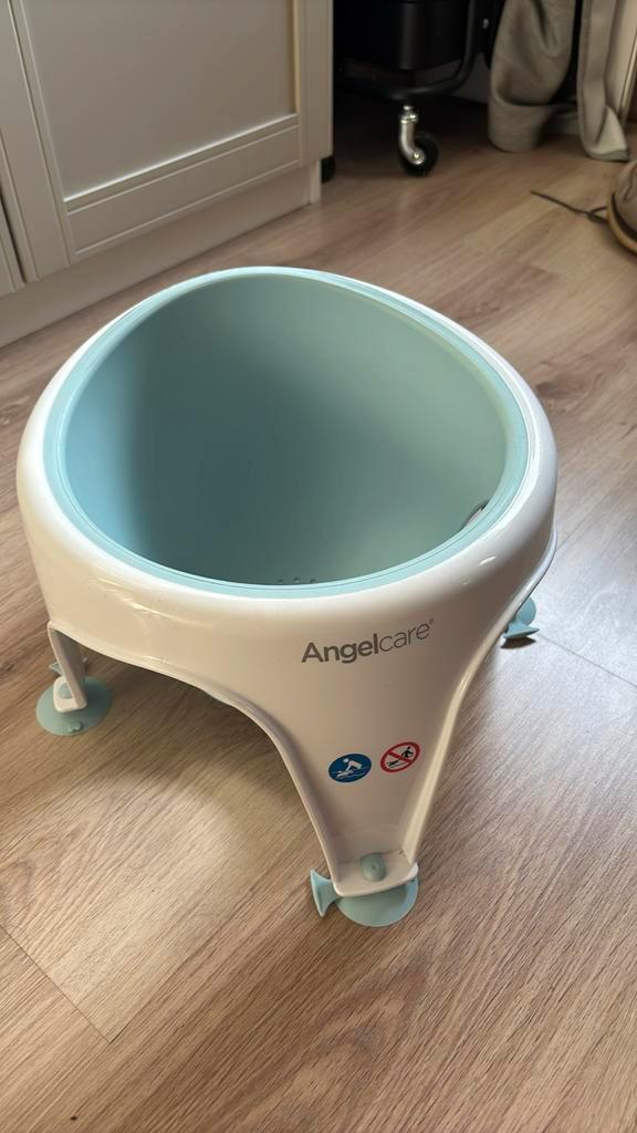 Angelcare badzitje/douchezitje, Kinderen en Baby's, Badjes en Verzorging, Zo goed als nieuw, Badzitje of Badring, Ophalen of Verzenden