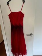 Prachtige rode galajurk, Maat 38/40 (M), Galajurk, Ophalen of Verzenden, Zo goed als nieuw