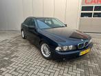 BMW 5-Serie 2.5 I individual 525 AUT 2001 Zwart, Auto's, BMW, Automaat, Achterwielaandrijving, 1505 kg, Zwart