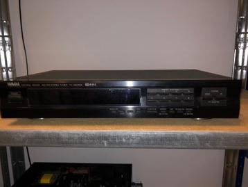 Yamaha tuner TX 492 RDS beschikbaar voor biedingen