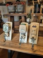 Vintage nostalgische koffiemolens, Antiek en Kunst, Ophalen