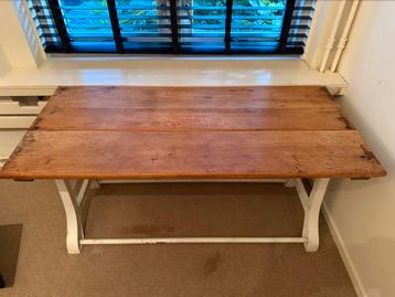 Industriële vintage tafel – Simplex gietijzeren onderstel beschikbaar voor biedingen