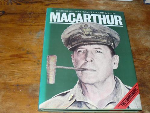 Douglas MacArthur : The biography of general of the army Wo2, Boeken, Biografieën, Zo goed als nieuw, Overige, Ophalen of Verzenden