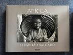 Africa van Sebastiao Salgado, Ophalen of Verzenden, Zo goed als nieuw