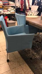 4 nette eetkamer stoelen, Ophalen, Kunststof, Blauw, Zo goed als nieuw