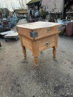 Antiek Frans hakblok of antieke slagers hakblok koffiebar, Ophalen