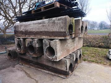 Verholen goten 25x50x60 industrie goten betonen goot  beschikbaar voor biedingen