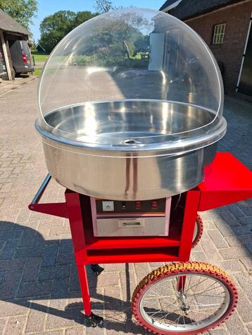 Suikerspinmachine, beschermkap en onderwagen - Professioneel beschikbaar voor biedingen